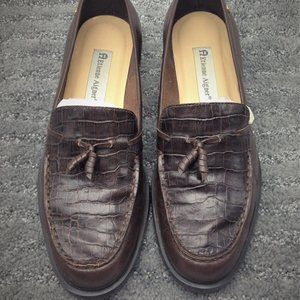 Etienne Aigner Ladies Brown Loafers 9.5 Medium